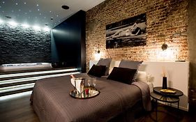 chambre avec jacuzzi sauna privatif